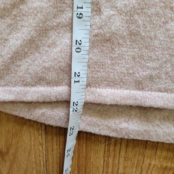 American Eagle Sweater Womens Medium Pink Bell Sleeves Criss Cross Neckline - Picture 5 of 8